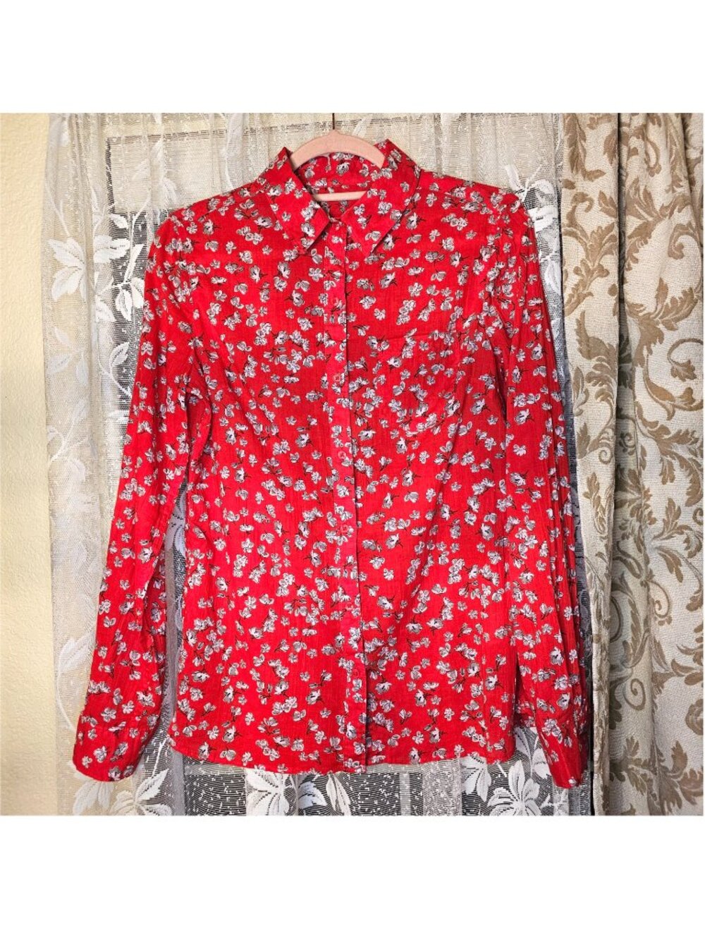 Floral Red & White Lotus Lightweight 100% Cotton Button Up Shirt, S